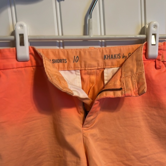 Gap “khaki” shorts, neon orange - Picture 3 of 3